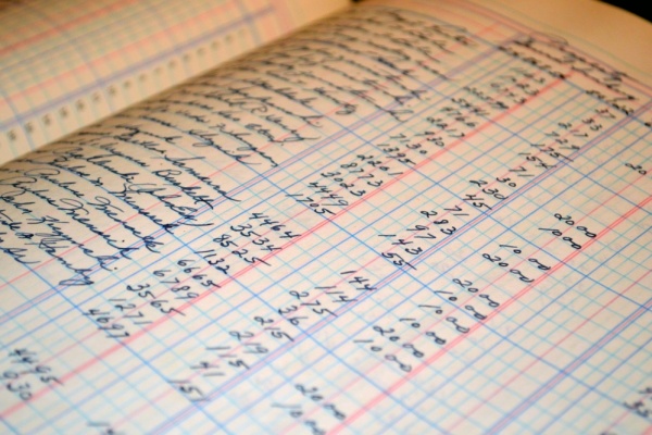 funder stock-photo-ledger